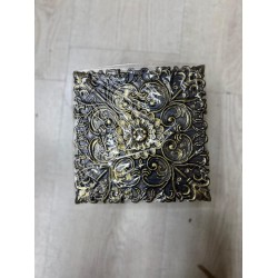 Plastik  Kapaklı Peçetelik