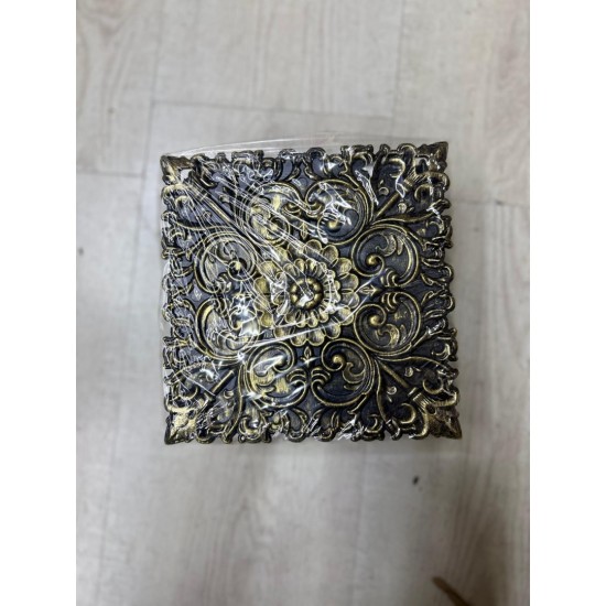 Plastik  Kapaklı Peçetelik