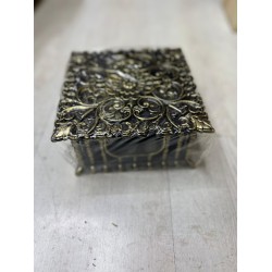 Plastik  Kapaklı Peçetelik